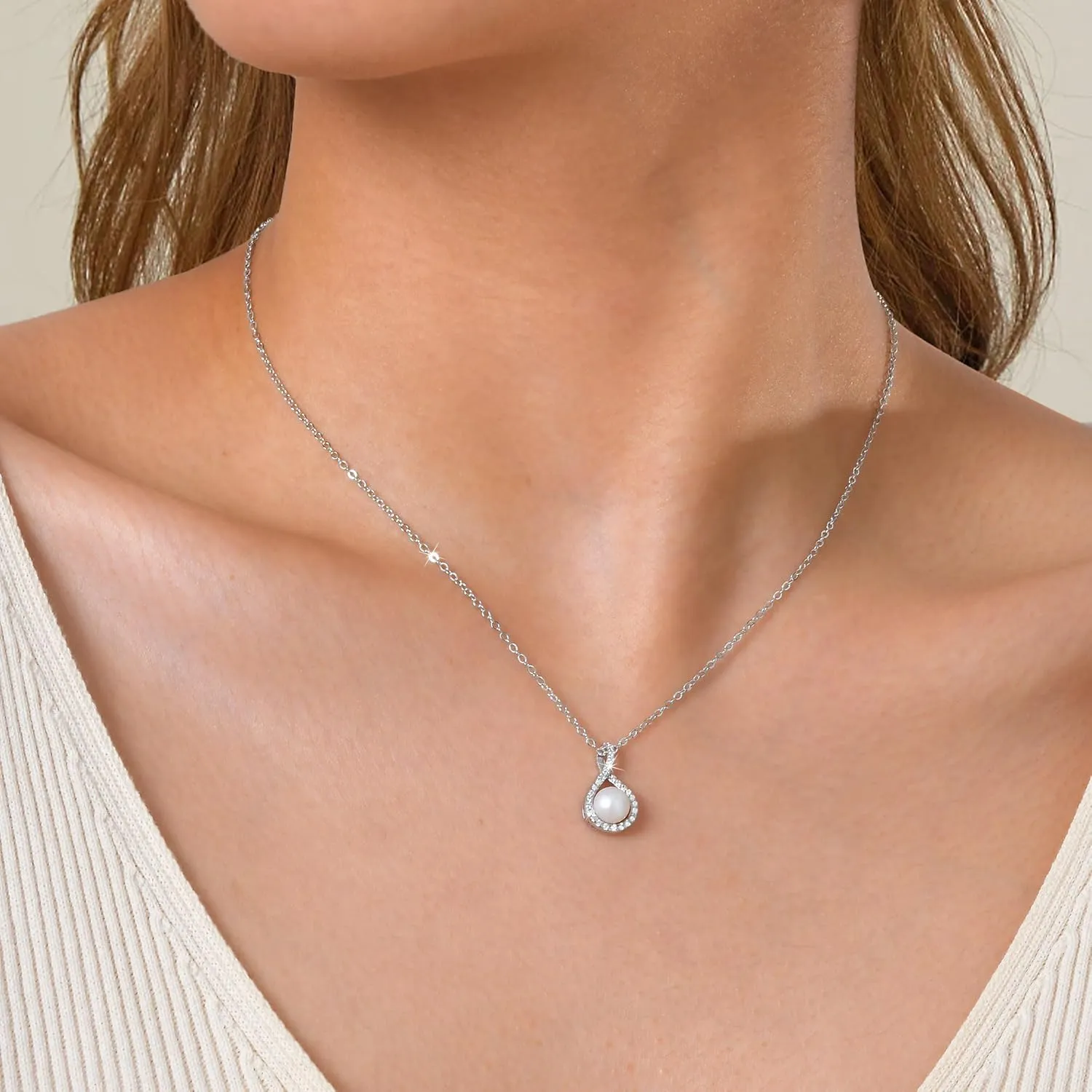 925 Sterling Silver Infinity Pearl Necklace for Women, Dainty Chic Pearl Pendent AAAAA Cubic Zirconia Necklaces Simple Trendy Everyday Jewelry Mothers Day Birthday Gift for Mom Daughter Her