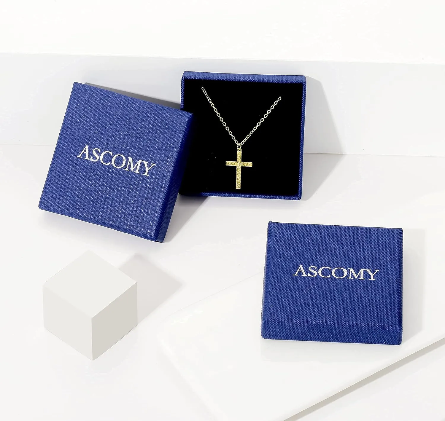 ASCOMY Dainty Gold Pendant Necklace 14k Gold Plated Delicate Tiny Love Heart Star CZ Leaf Pendant Necklace Simple Necklaces Everyday Jewelry for Women