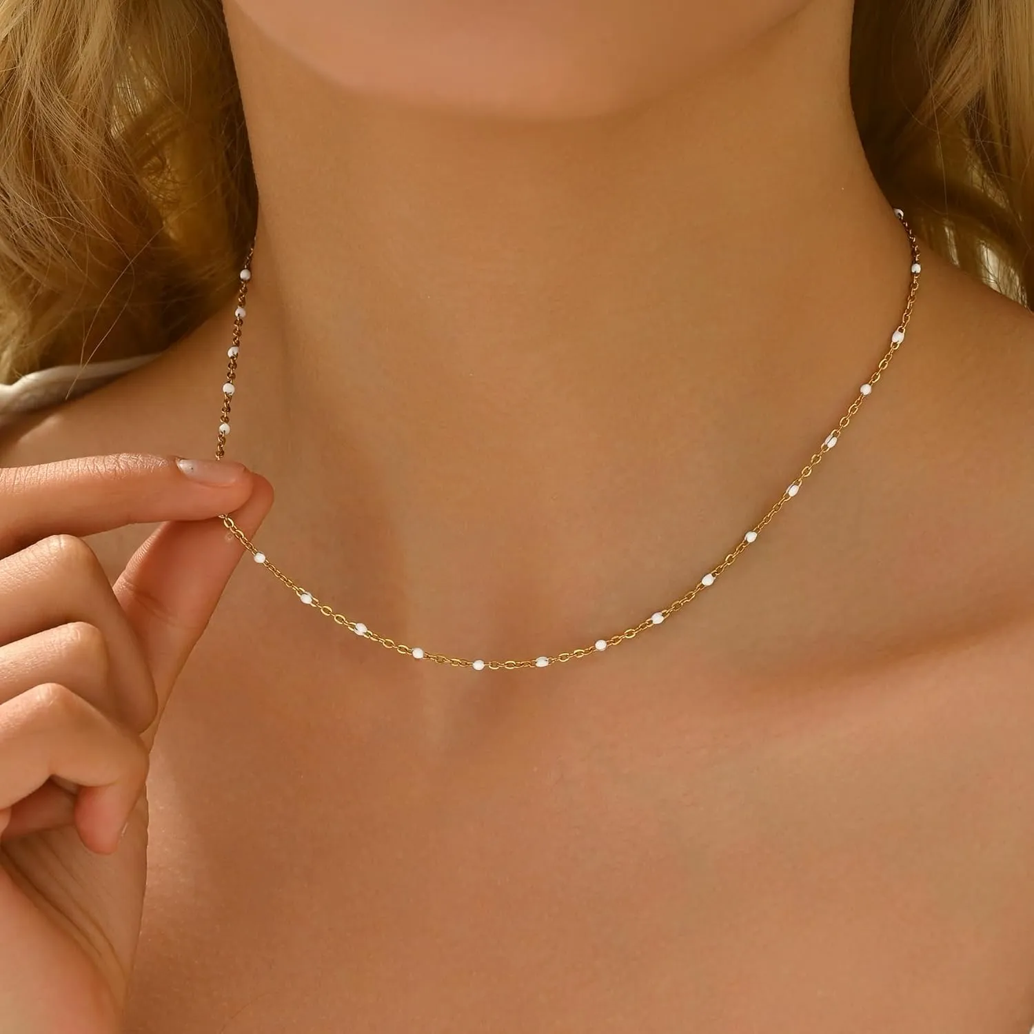 Beaded Necklaces for Women 18K Gold Plated Colorful Green White Beads Choker Necklace Dainty Star Choker Chains Simple Delicate Boho Necklace Jewelry Gift