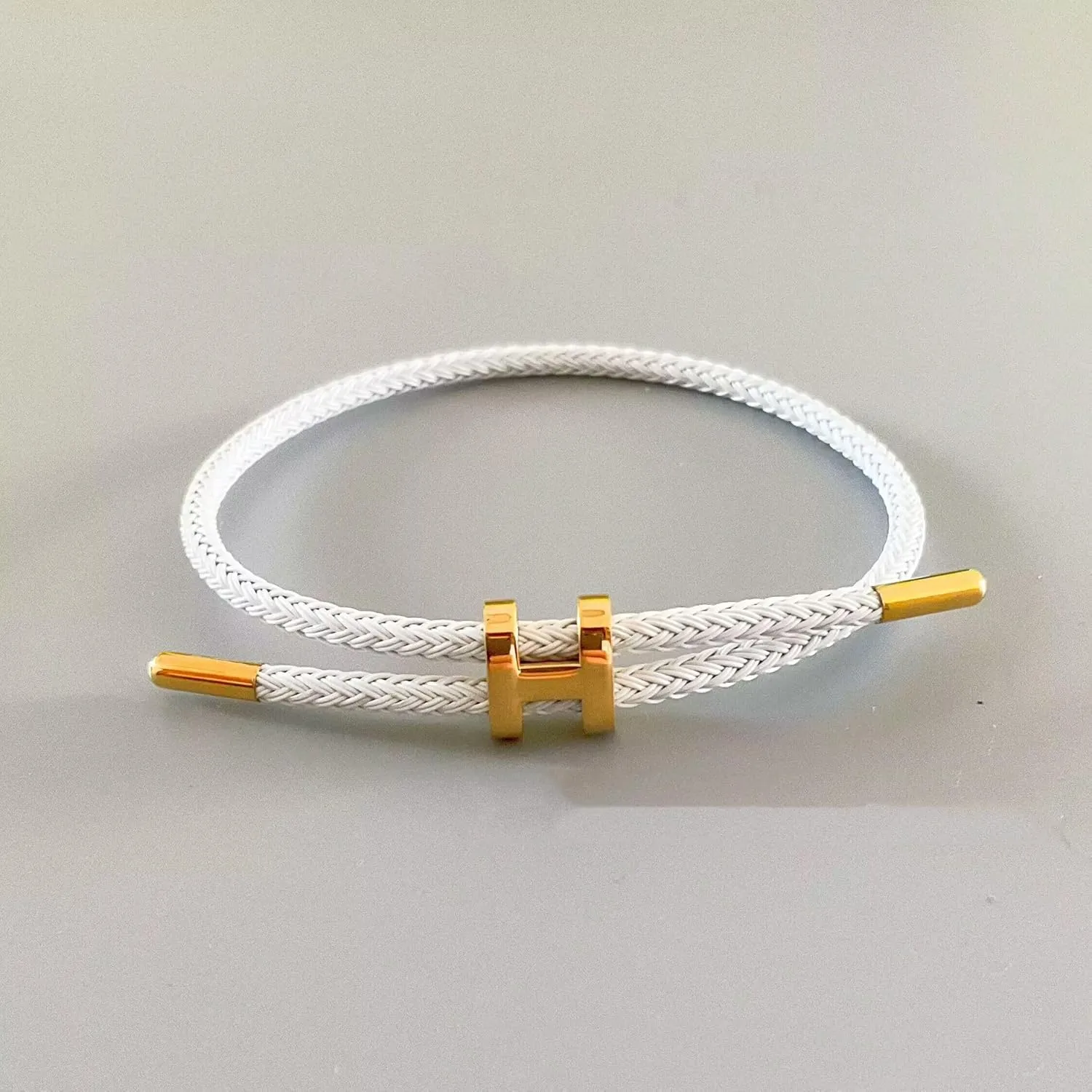 Bracelet with Adjustable Design Polished H Shape Buckle, Bracelets for Women, 18k Gold-plated Buckle Design Titanium Steel Wire Rope Women's Gift Jewelry