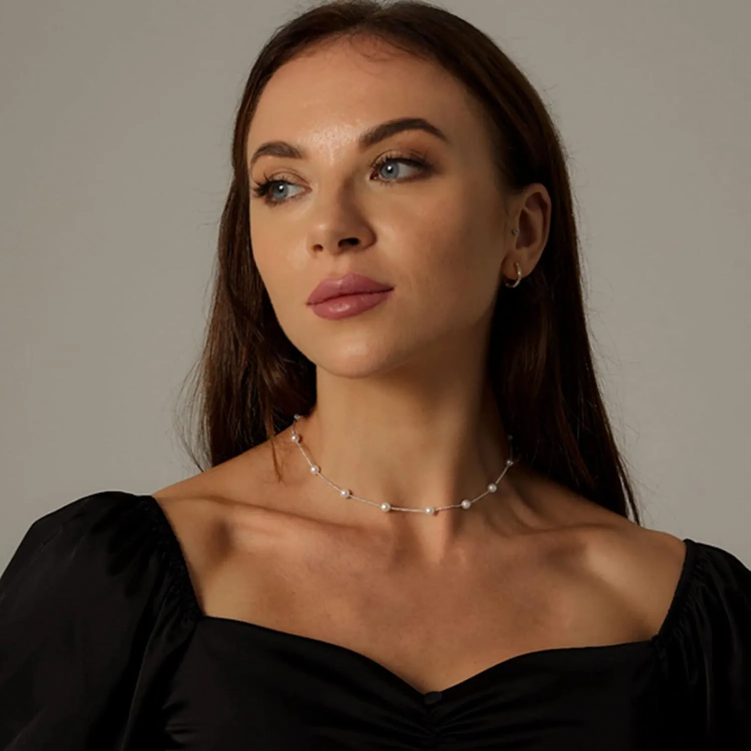 CAROVO Dainty Pearl Pendant Necklaces for Women 14k Gold Plated Barque Pearl Chain Necklace Delicate Handmade Cultured Pearl Necklace Everyday Jewelry for Gifts