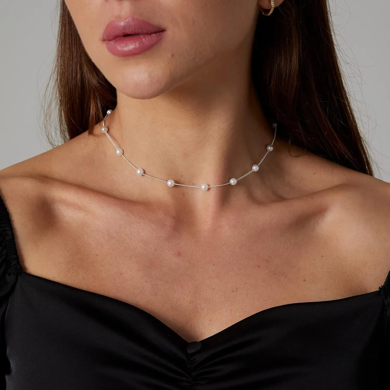 CAROVO Dainty Pearl Pendant Necklaces for Women 14k Gold Plated Barque Pearl Chain Necklace Delicate Handmade Cultured Pearl Necklace Everyday Jewelry for Gifts