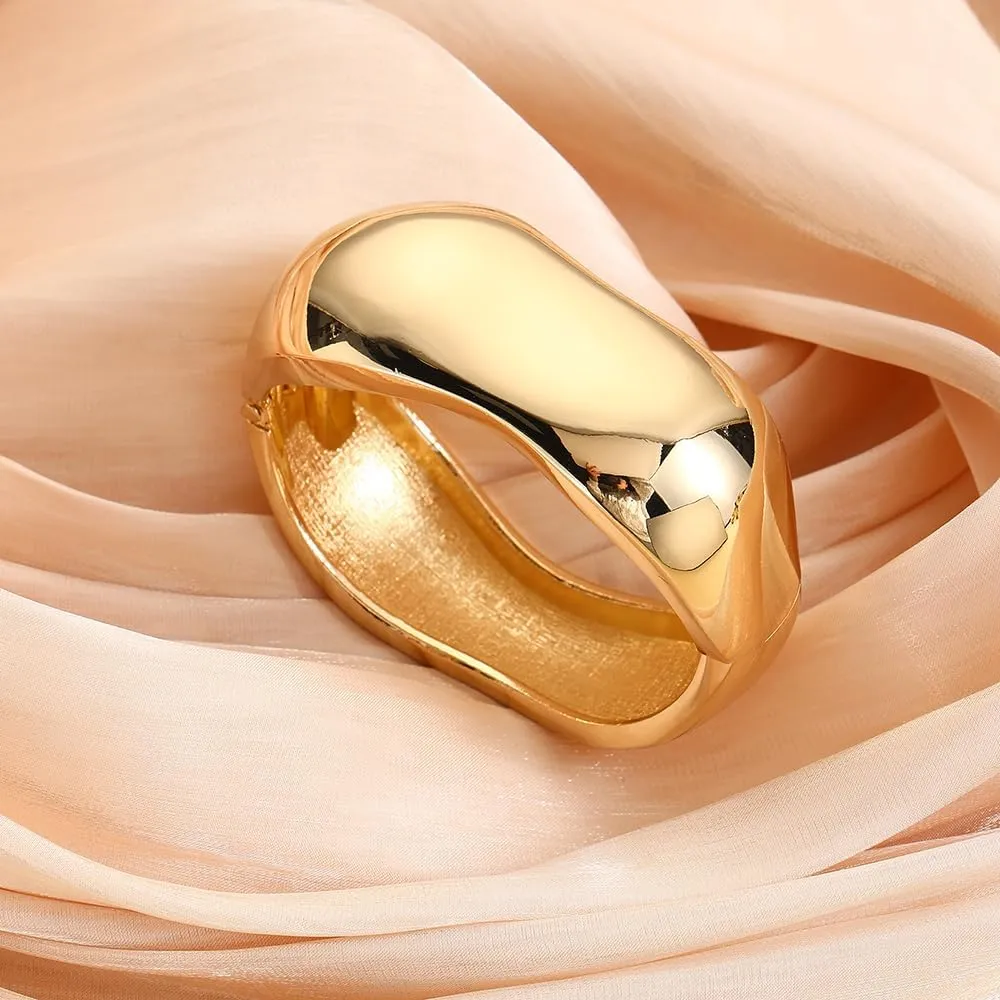 Chunky Gold Cuff Bangle Bracelets for Women - Gold Polished Trendy Twisted Hinged Cuff Open Wide Waterdrop Bangle Chunky Gold Bracelet Minimalist Bangle Jewelry Gift
