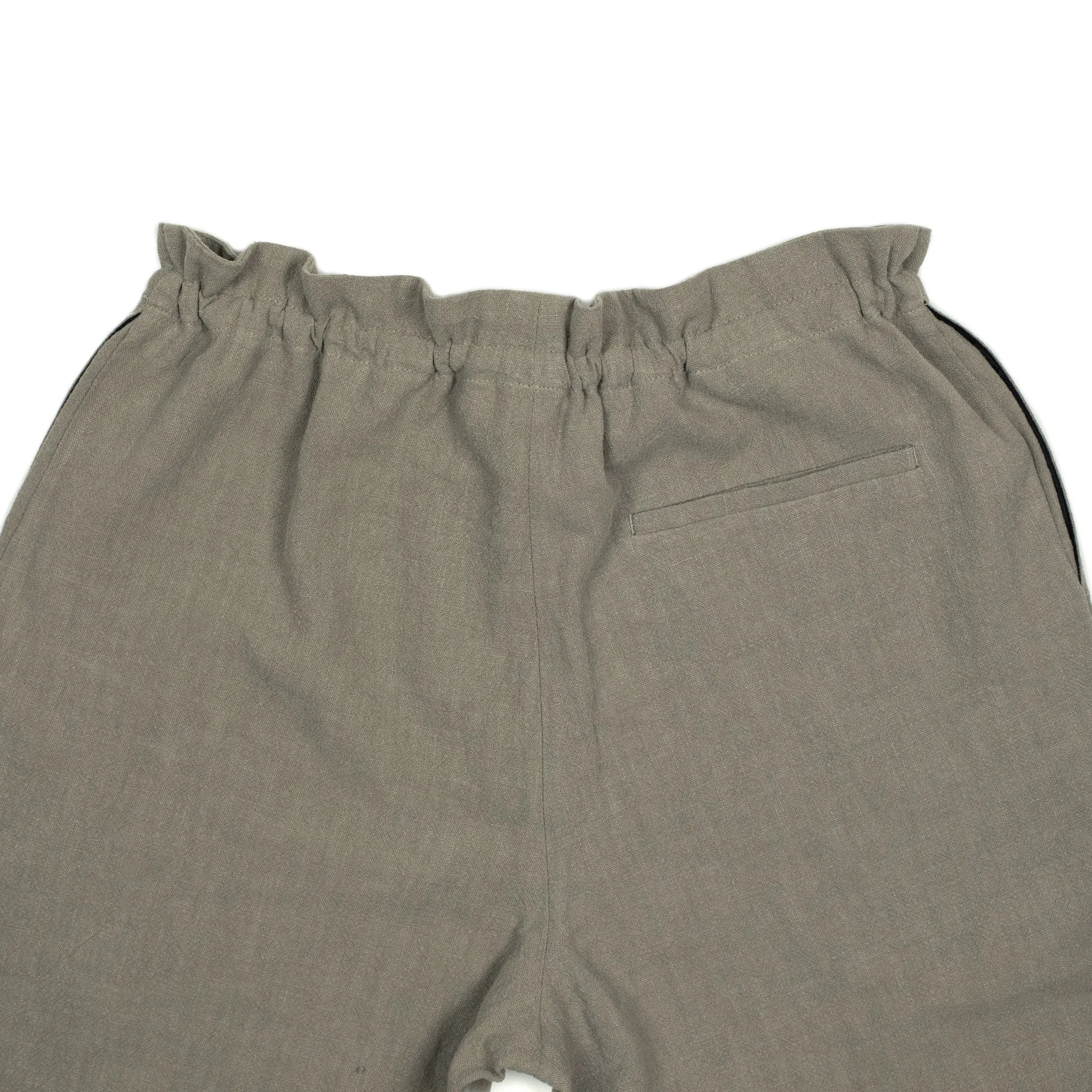Comfy drawstring trousers in greige ramie (Exclusive)
