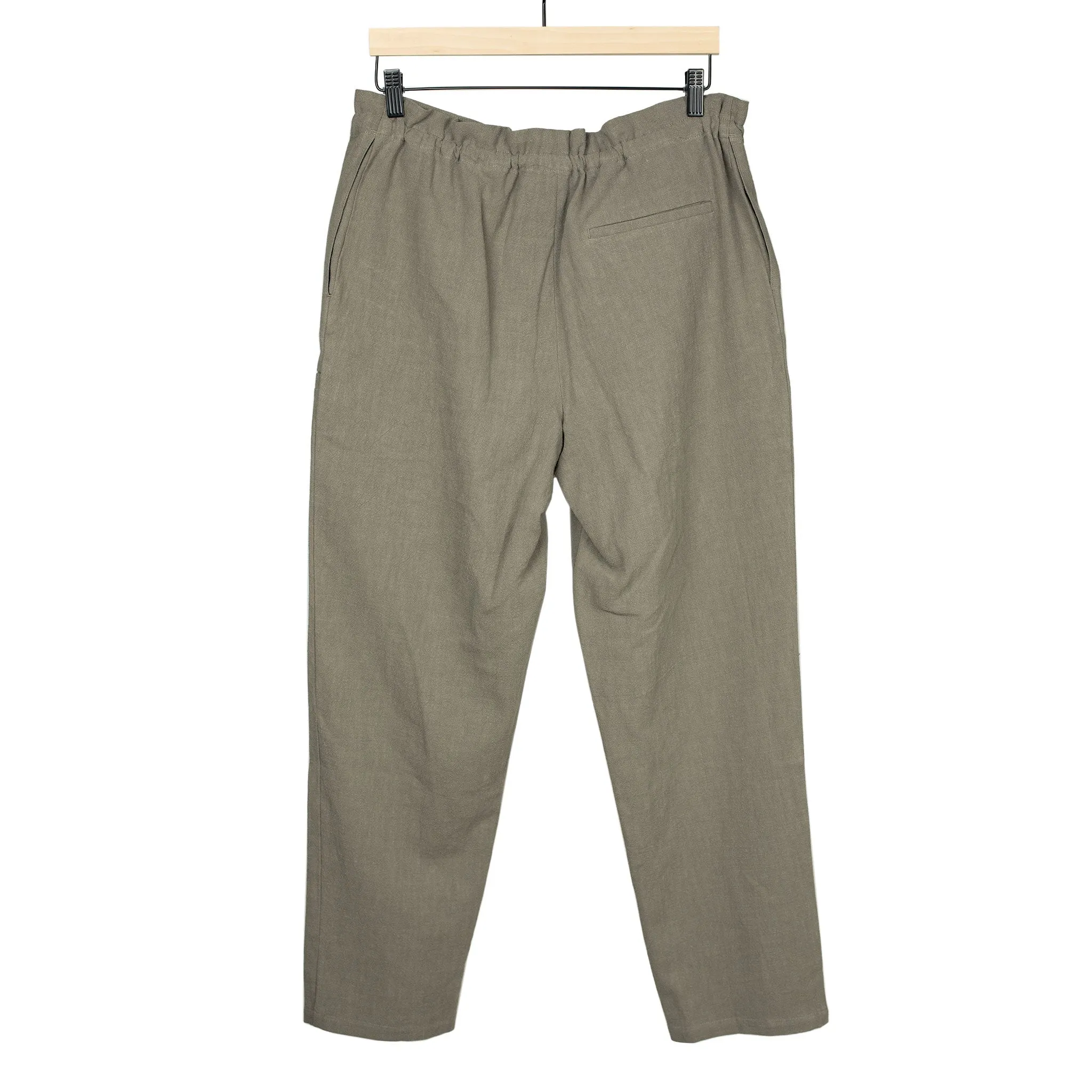 Comfy drawstring trousers in greige ramie (Exclusive)