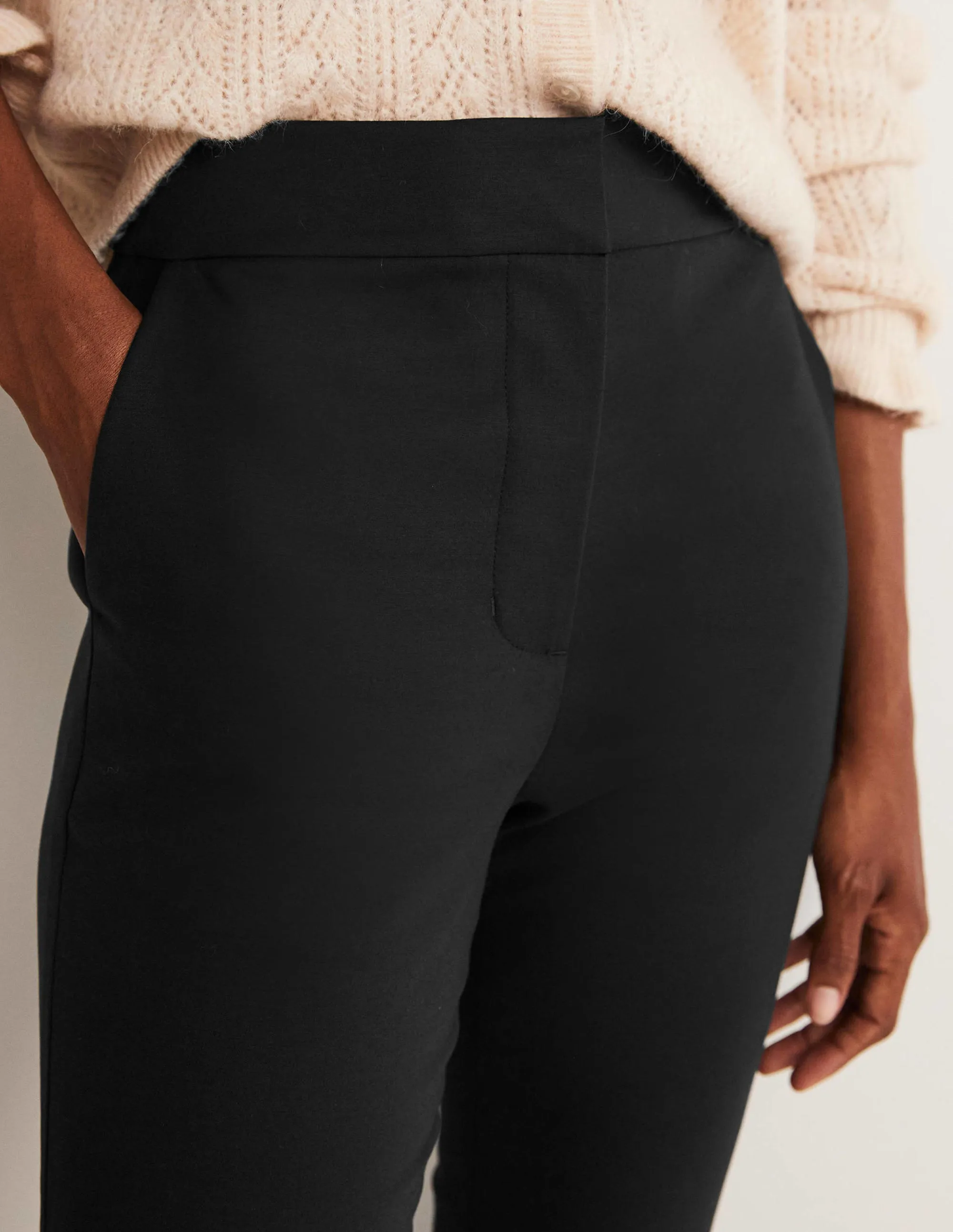 Cropped Flare Trousers-Black