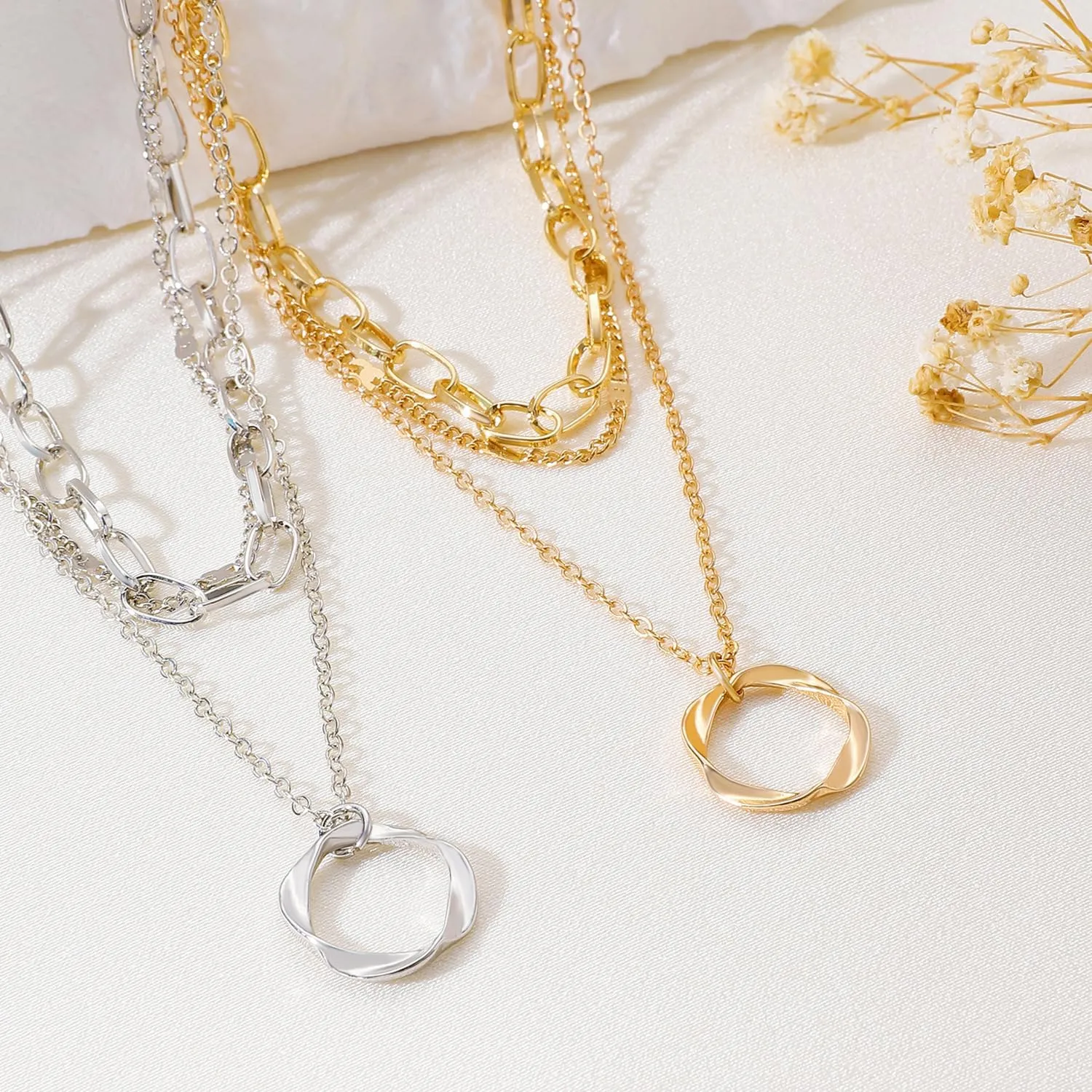 FOTN Gold Layered Necklaces for Women, 14K Dainty Gold Chain Necklace Women Trendy Cuban Link Chain Toggle Clasp Necklace Fashion Chunky Jewelry for Women