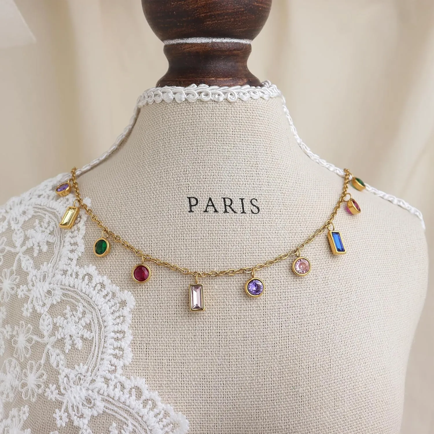Gold Charm Pendent Choker Necklace for Woman, Boho Dainty Gemstone CZ Rhinestone Dangle Chain Necklaces Prom Fashion Jewelry Wedding Gift