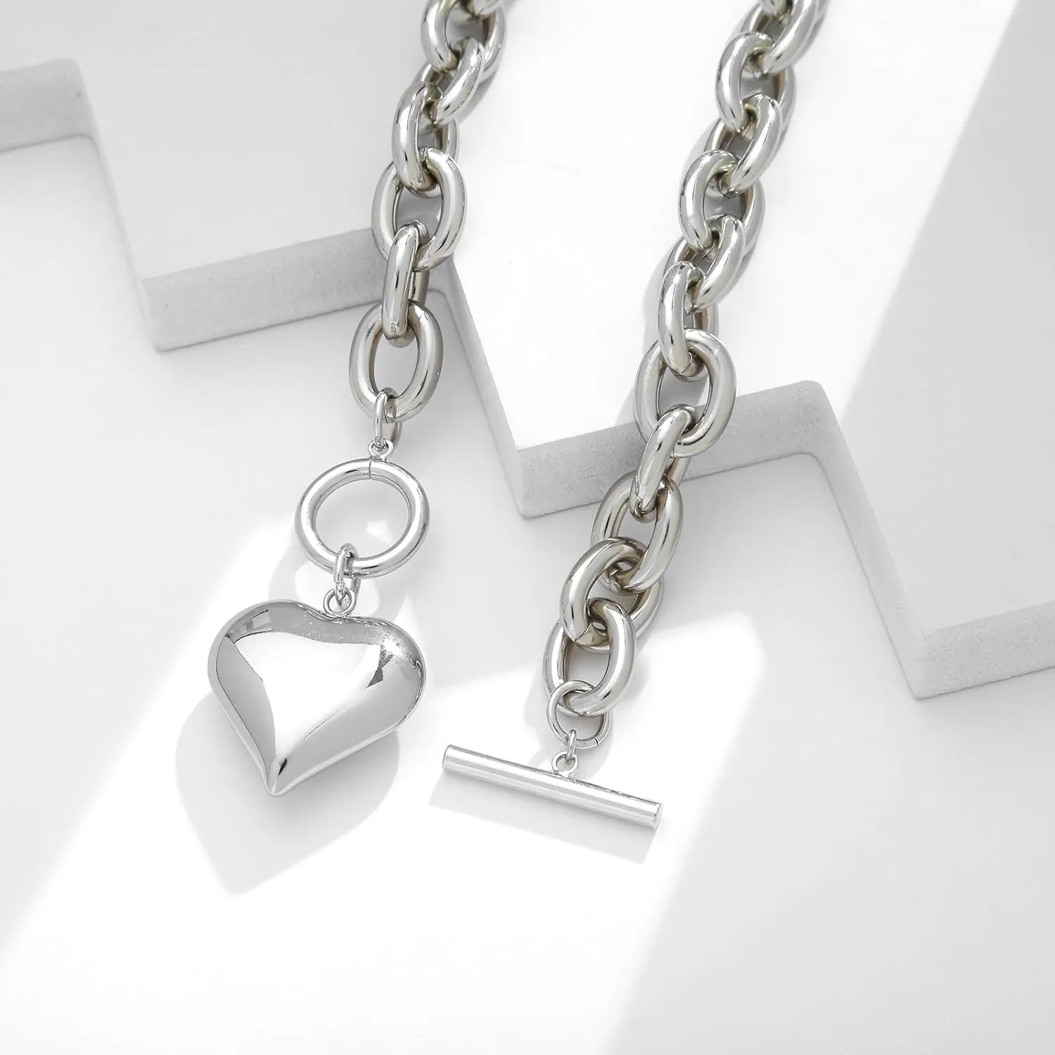 Heart Pendant Necklaces for Women Statement Chunky Chain Necklace Love Heart Charm Choker Necklace