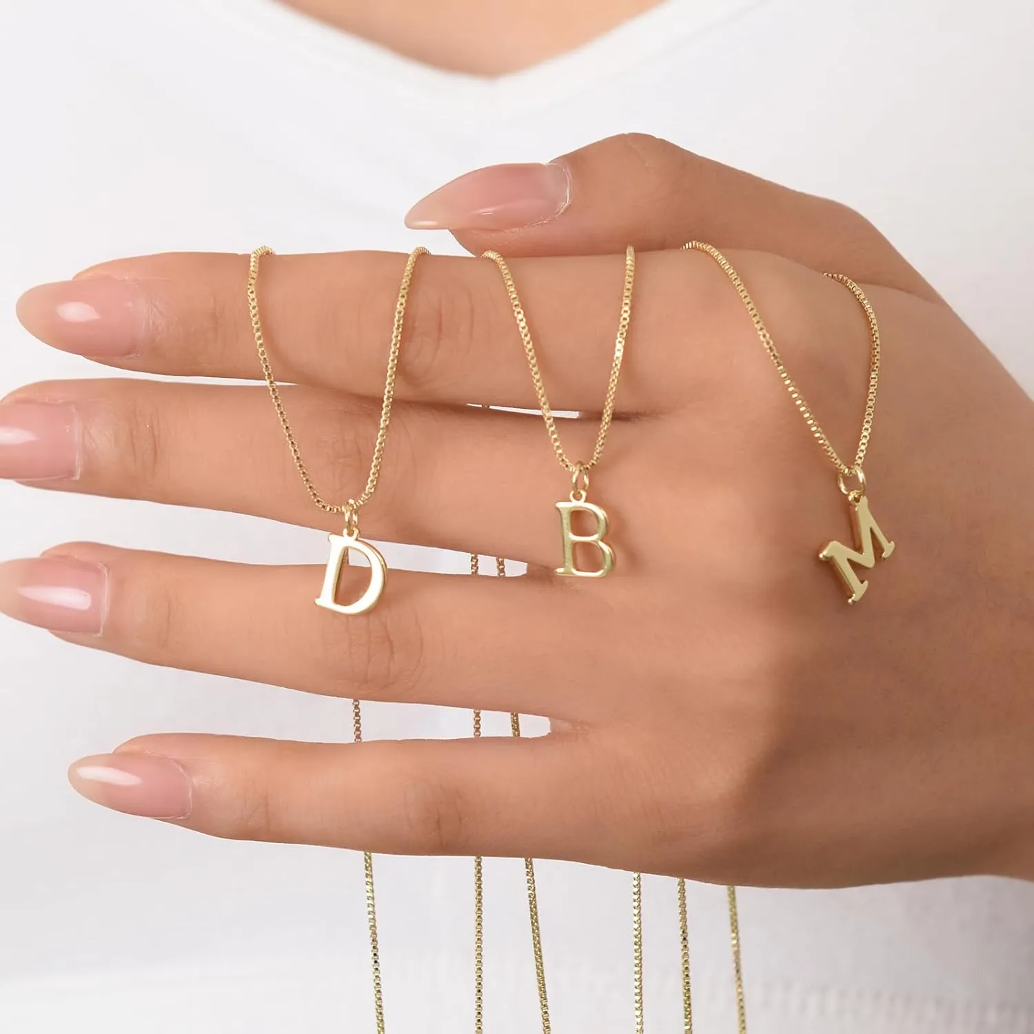 Initial Necklaces,Stylish Personalized Letter Necklace,Tiny A-Z Pendant Choker,Dainty Monogram Name Necklace for Women Jewelry Gift