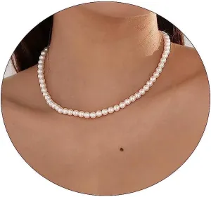 Kyerlyn Dainty Pearl Pendant Necklaces for Women 14K Gold Plated Handmade Layered Pearl Chain Necklace Delicate Layered Pearl Necklace Everyday Jewelry Gift