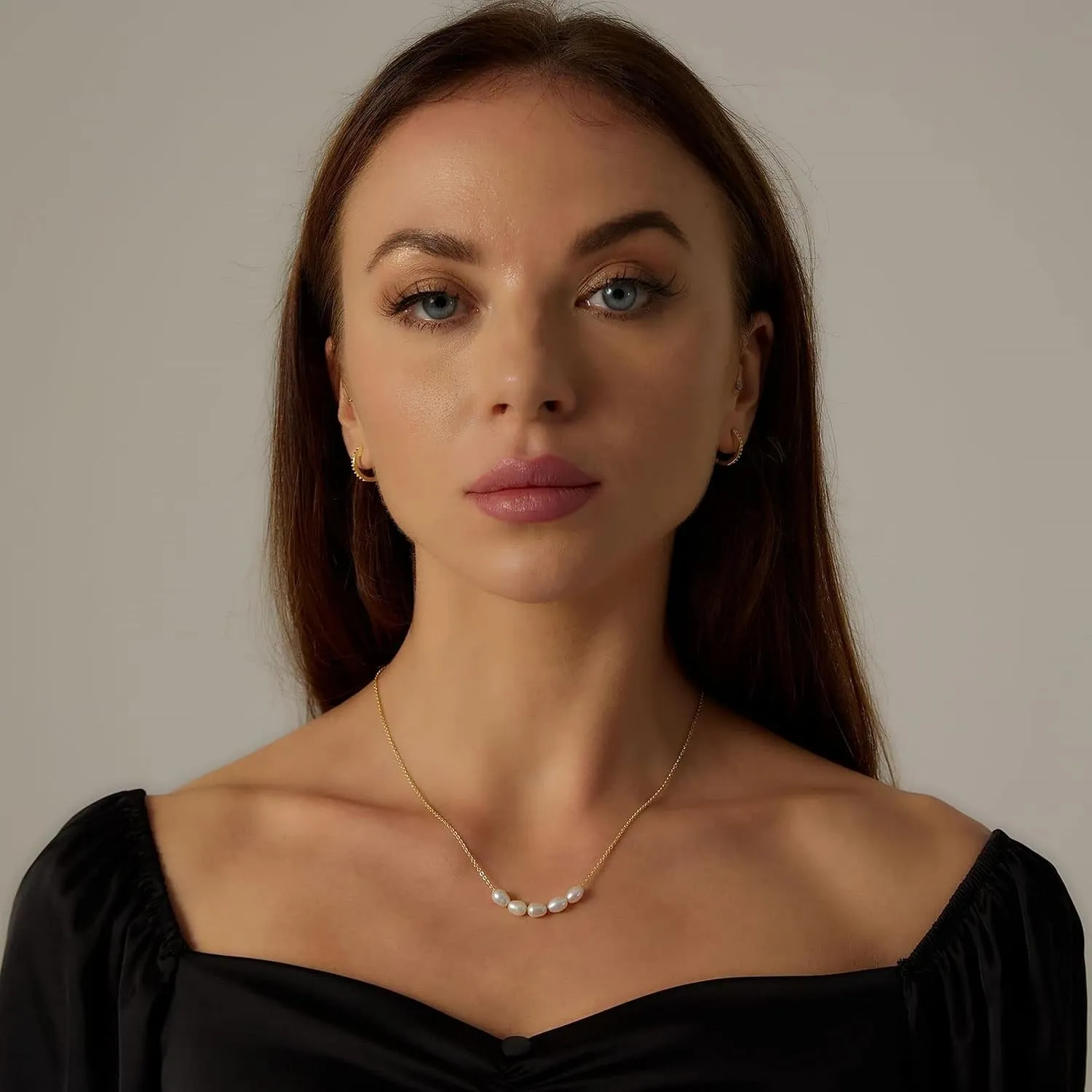 Kyerlyn Dainty Pearl Pendant Necklaces for Women 14K Gold Plated Handmade Layered Pearl Chain Necklace Delicate Layered Pearl Necklace Everyday Jewelry Gift
