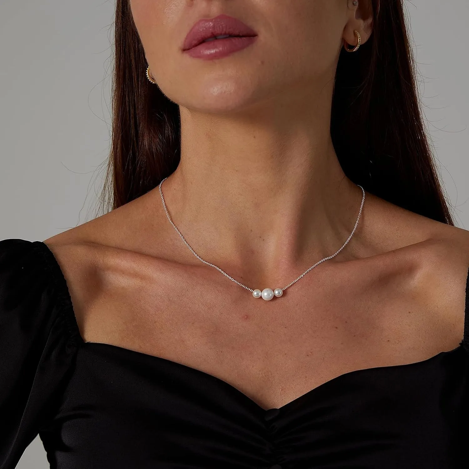 Kyerlyn Dainty Pearl Pendant Necklaces for Women 14K Gold Plated Handmade Layered Pearl Chain Necklace Delicate Layered Pearl Necklace Everyday Jewelry Gift