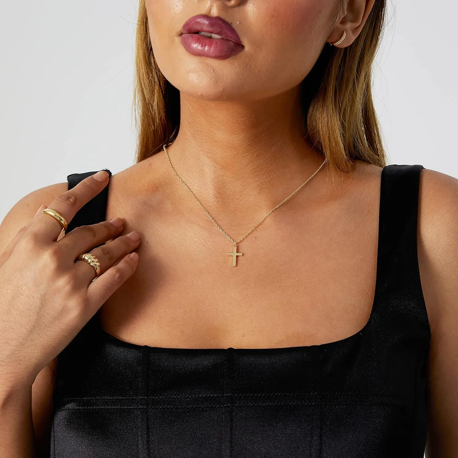 MIDEEO Cross Pendant Neckalce for Women 14K Gold Plated Dainty Cubic Zirconia Cross Pendant Necklace Petite Crucifix Faith Necklaces Delicate Minimalist Jewelry Christmas Gift