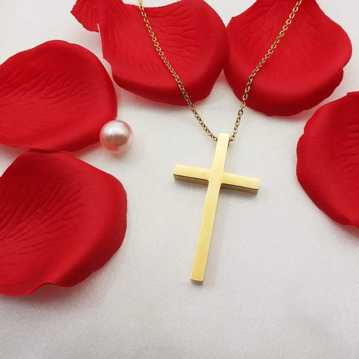 MOMOL Cross Pendant Necklace 18K Gold Plated Stainless Steel Simple Big Cross Pendant Necklaces Large Dainty Christian Cross Necklace for Men Women