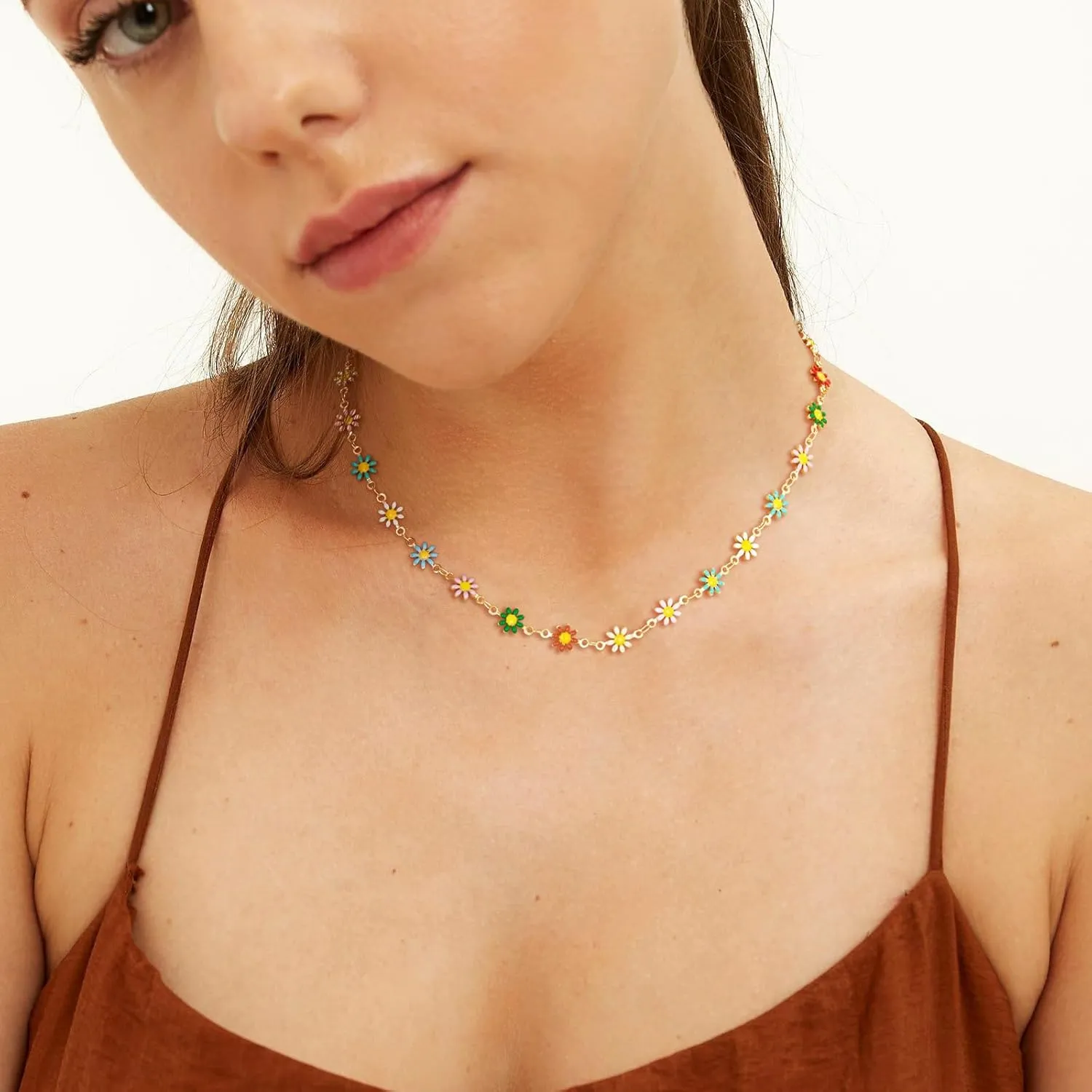 MTMY Beaded Necklaces for Women 14K Gold Plated Dainty Colorful Green/Rose Beaded Pearl Choker Necklace Delicate Boho Choker Necklace Jewelry Gift