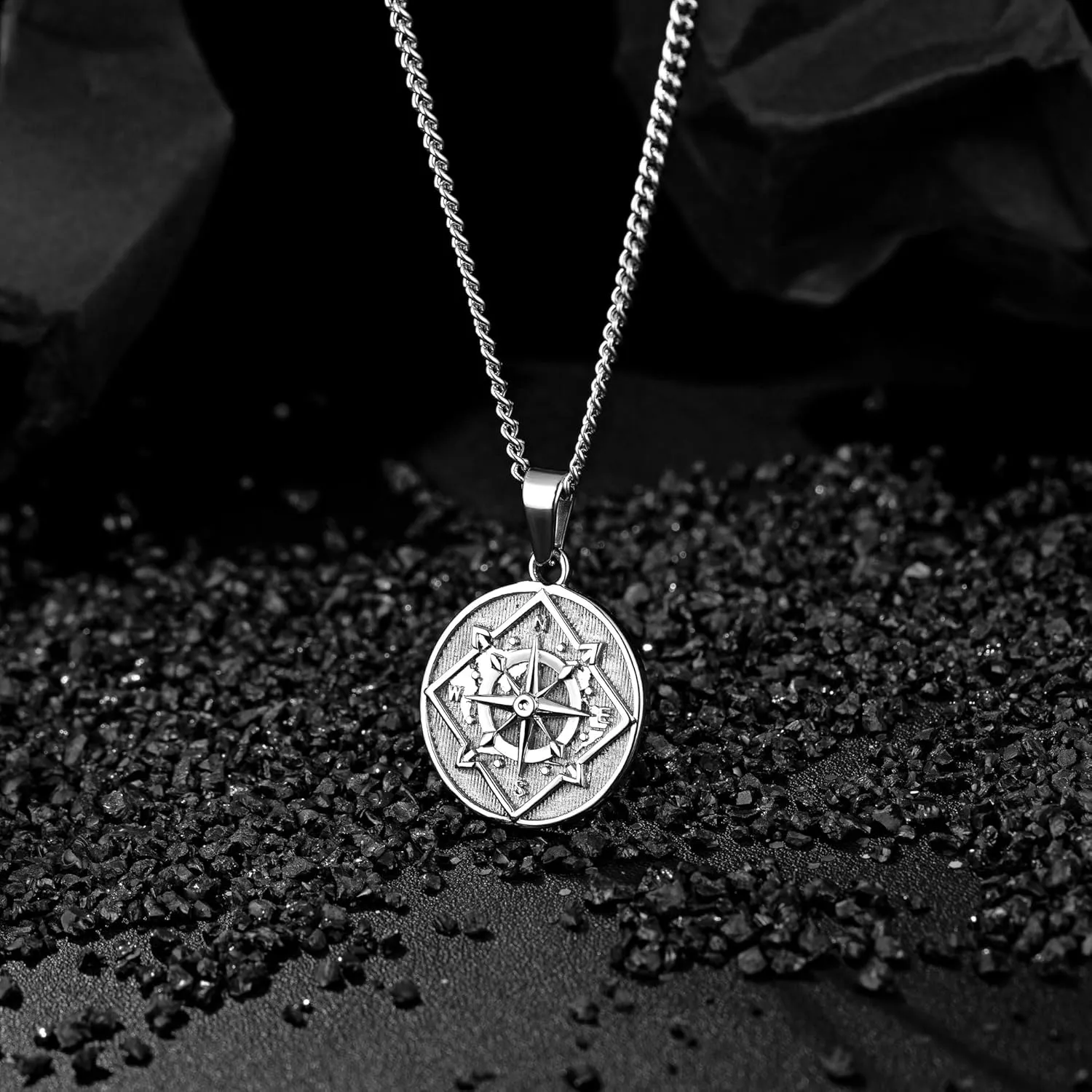 murtoo Compass Pendant Necklace for Men, Gold Silver Stainless Steel Mens Compass Necklaces, Stylish Jewelry Gift for Men Him Her