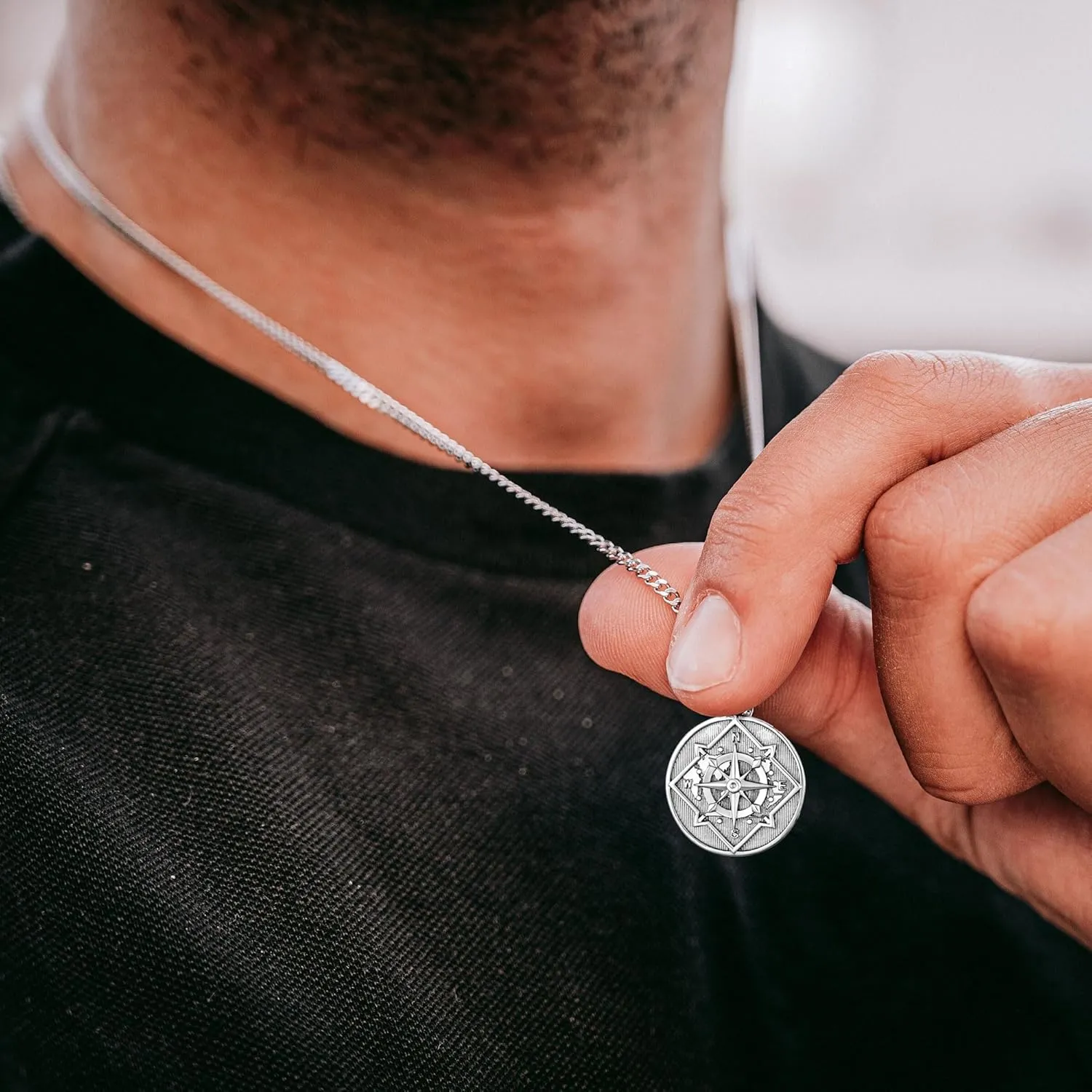 murtoo Compass Pendant Necklace for Men, Gold Silver Stainless Steel Mens Compass Necklaces, Stylish Jewelry Gift for Men Him Her