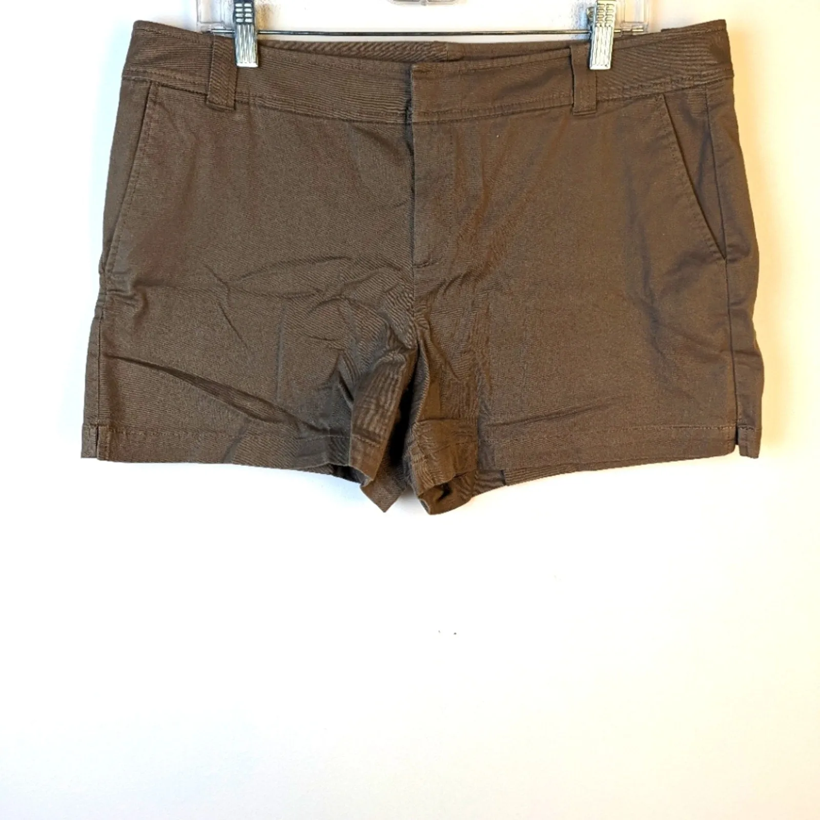 New York & Company Khaki Shorts