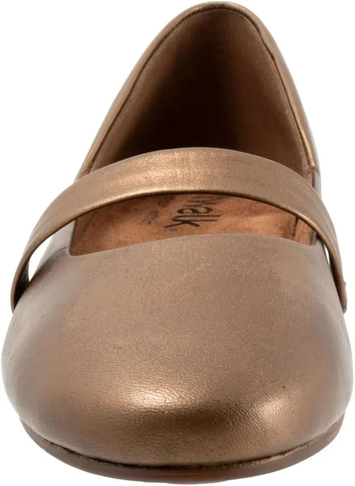 SoftWalk Women's Samara Mary Jane Flat