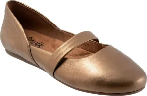 SoftWalk Women's Samara Mary Jane Flat