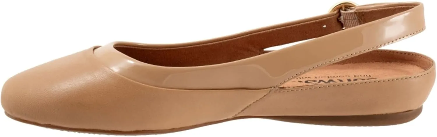 SoftWalk Women's Sheffield Ballet Flat