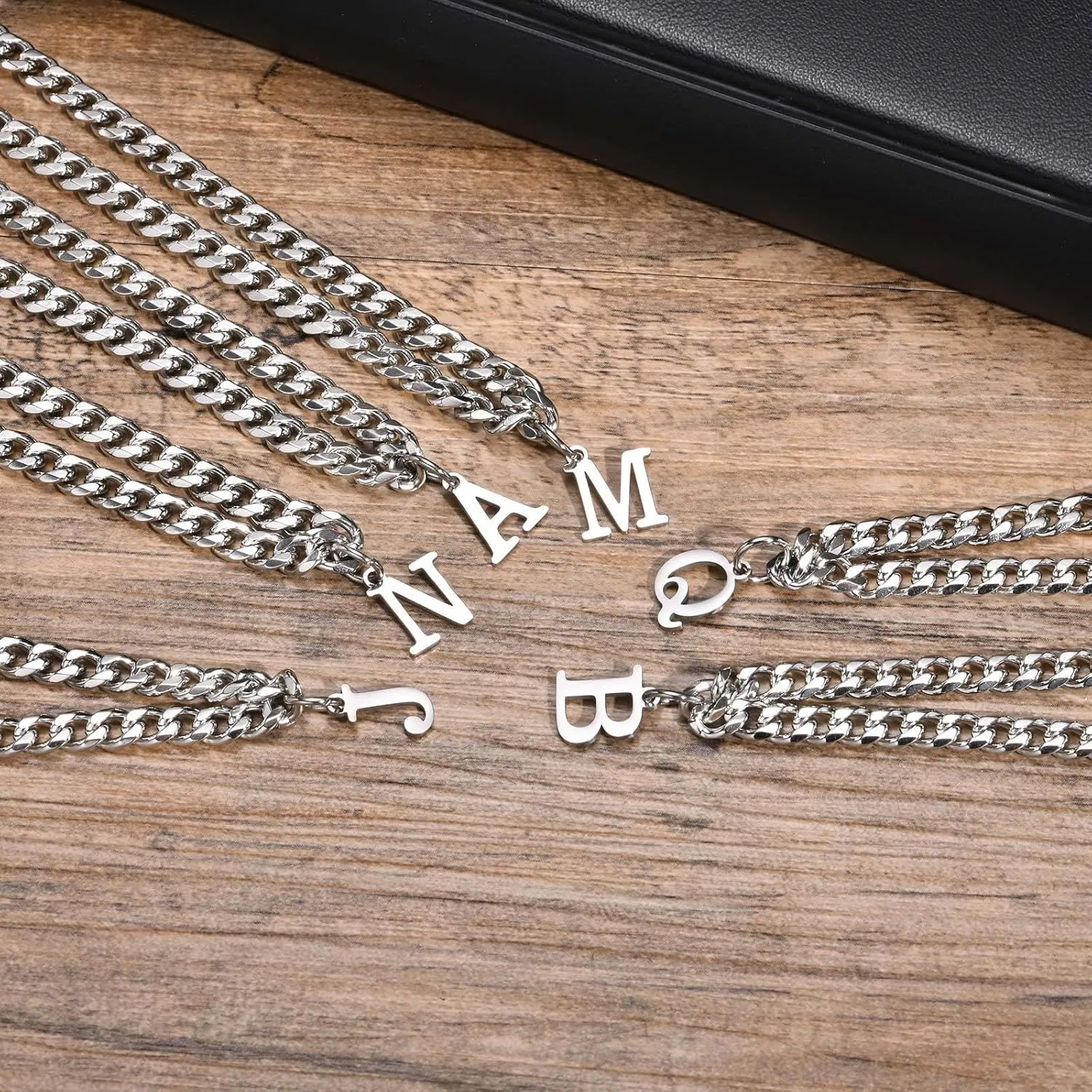 Unisex Stainless Steel Initial A-Z Necklace for Women Men,Titanium Steel Initial Letter Pendant Charm Cuban Chain Necklaces Accessories Jewelry for Woman Man,20Inch Chain