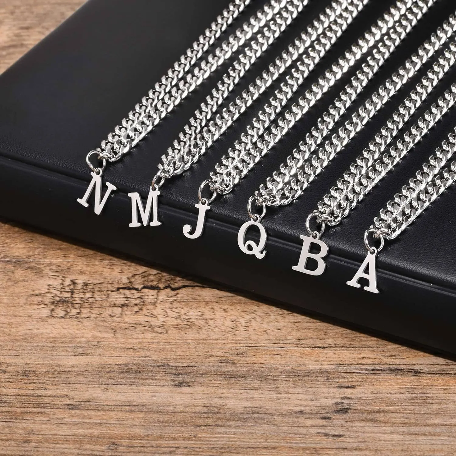 Unisex Stainless Steel Initial A-Z Necklace for Women Men,Titanium Steel Initial Letter Pendant Charm Cuban Chain Necklaces Accessories Jewelry for Woman Man,20Inch Chain