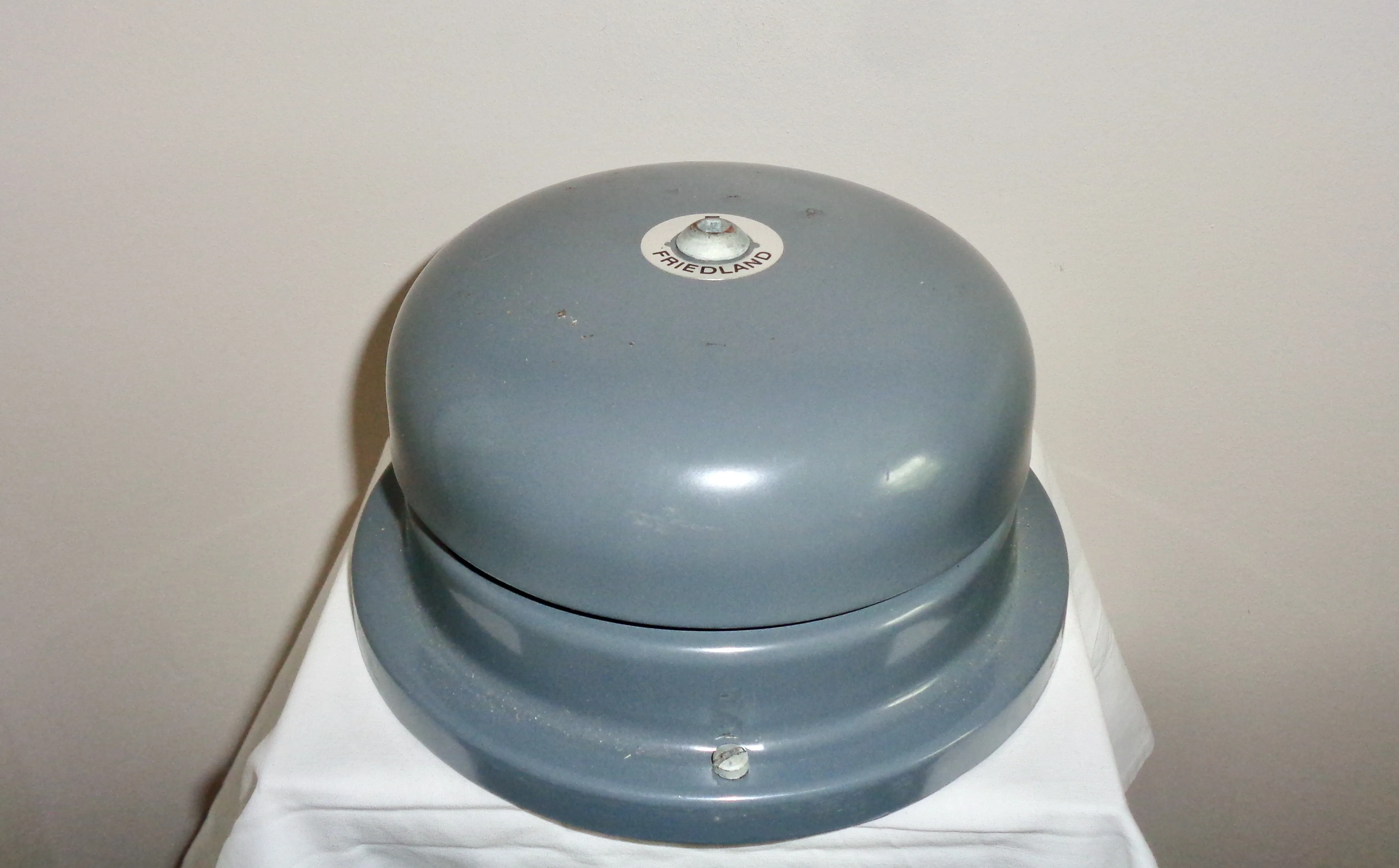 Vintage Friedland Industrial 6 Inch Metal Bell No. 36-37 200/250v 0.04 Amp. New Old Stock