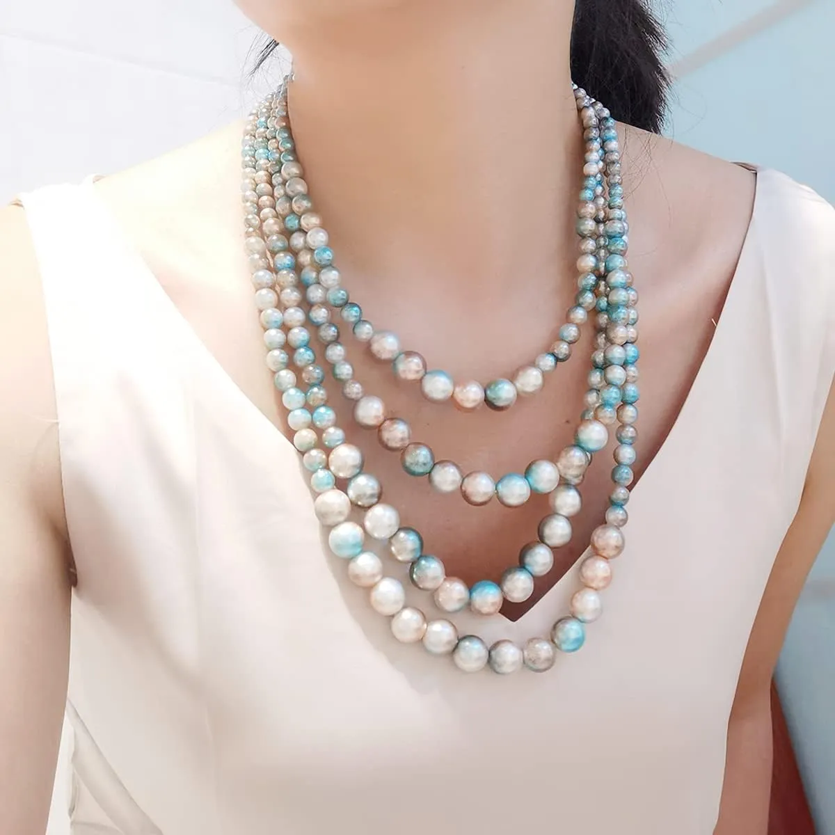 We We Imitation Pearl Necklace for Women Large Chunky Pearl Necklaces Multilayer Pearl Necklace and Earring 1920s Costume Jewelry set
