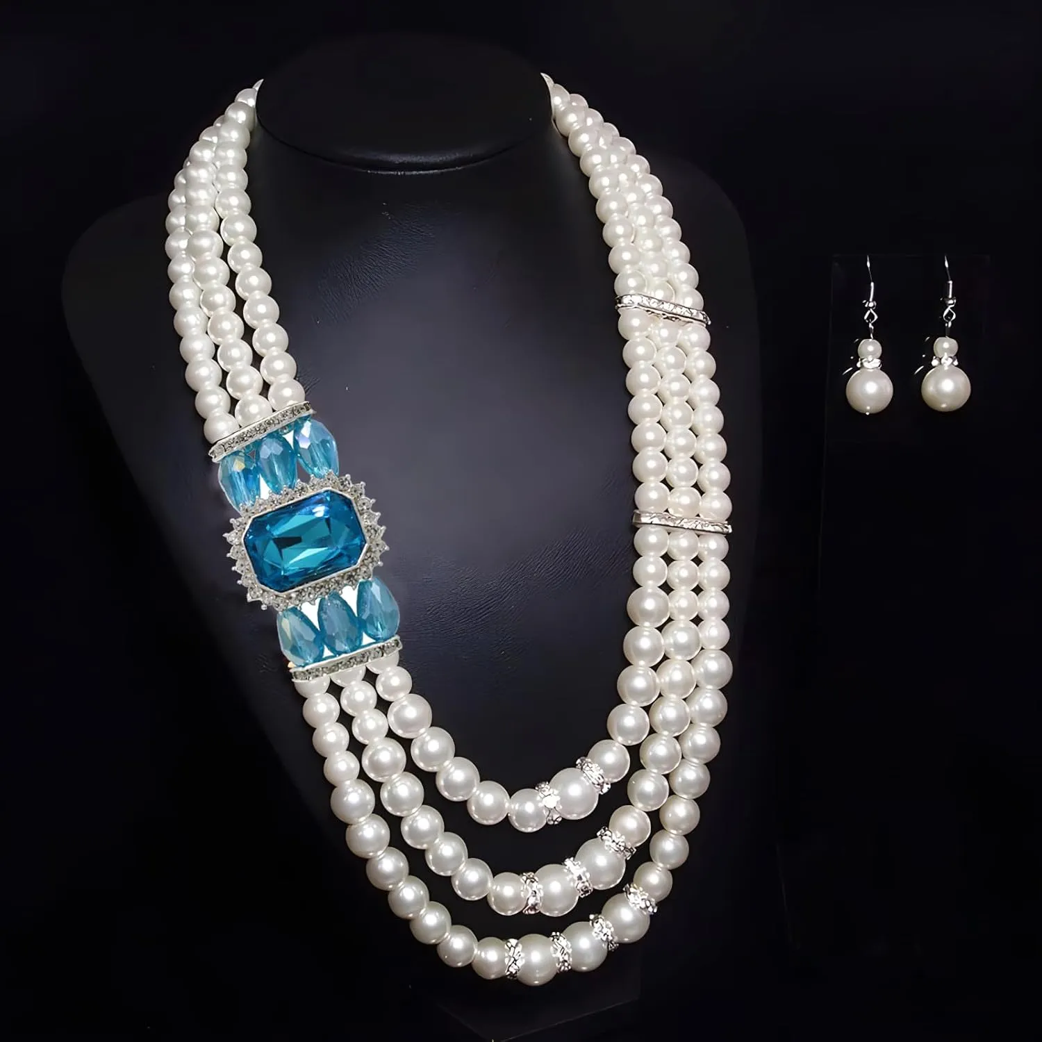We We Imitation Pearl Necklace for Women Large Chunky Pearl Necklaces Multilayer Pearl Necklace and Earring 1920s Costume Jewelry set