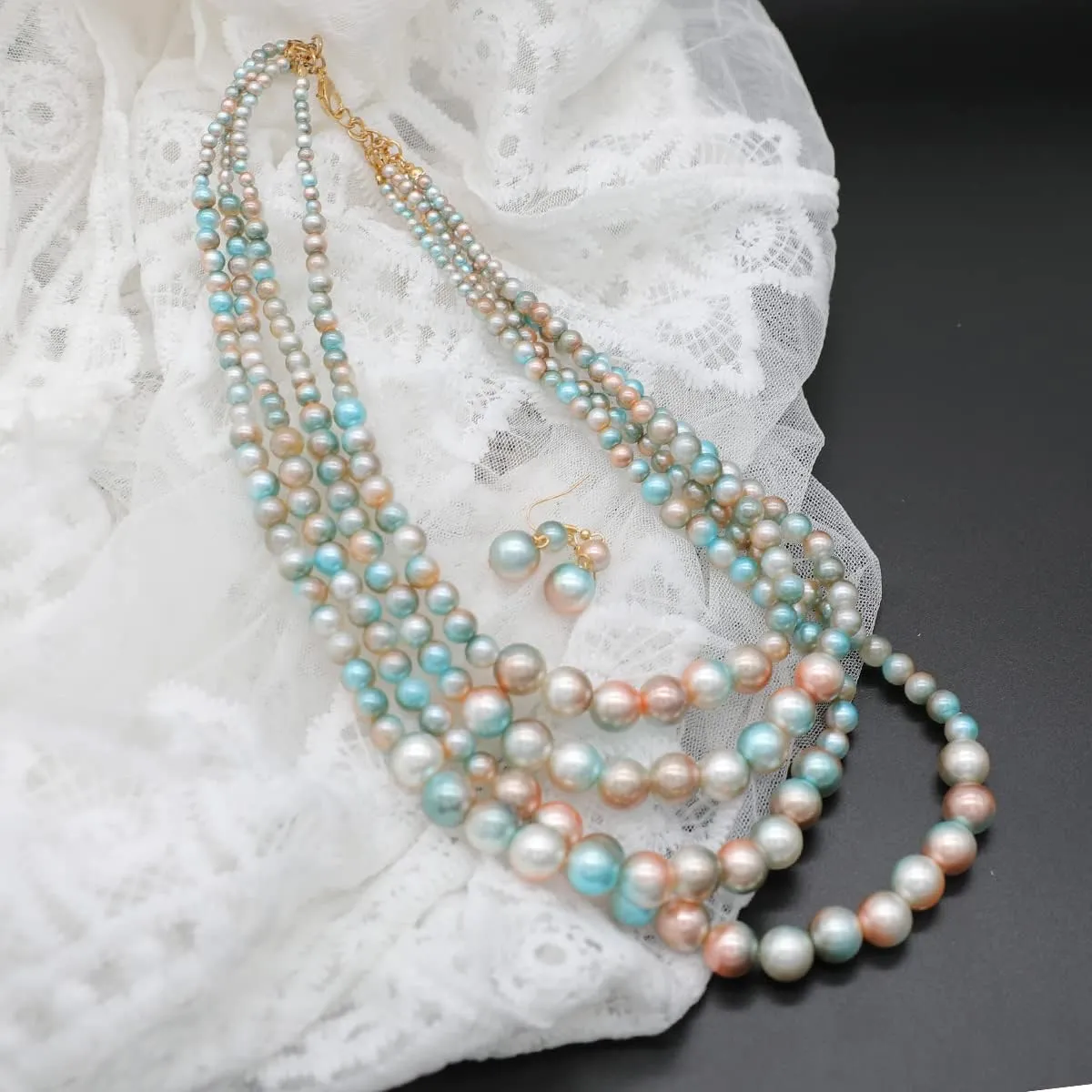 We We Imitation Pearl Necklace for Women Large Chunky Pearl Necklaces Multilayer Pearl Necklace and Earring 1920s Costume Jewelry set