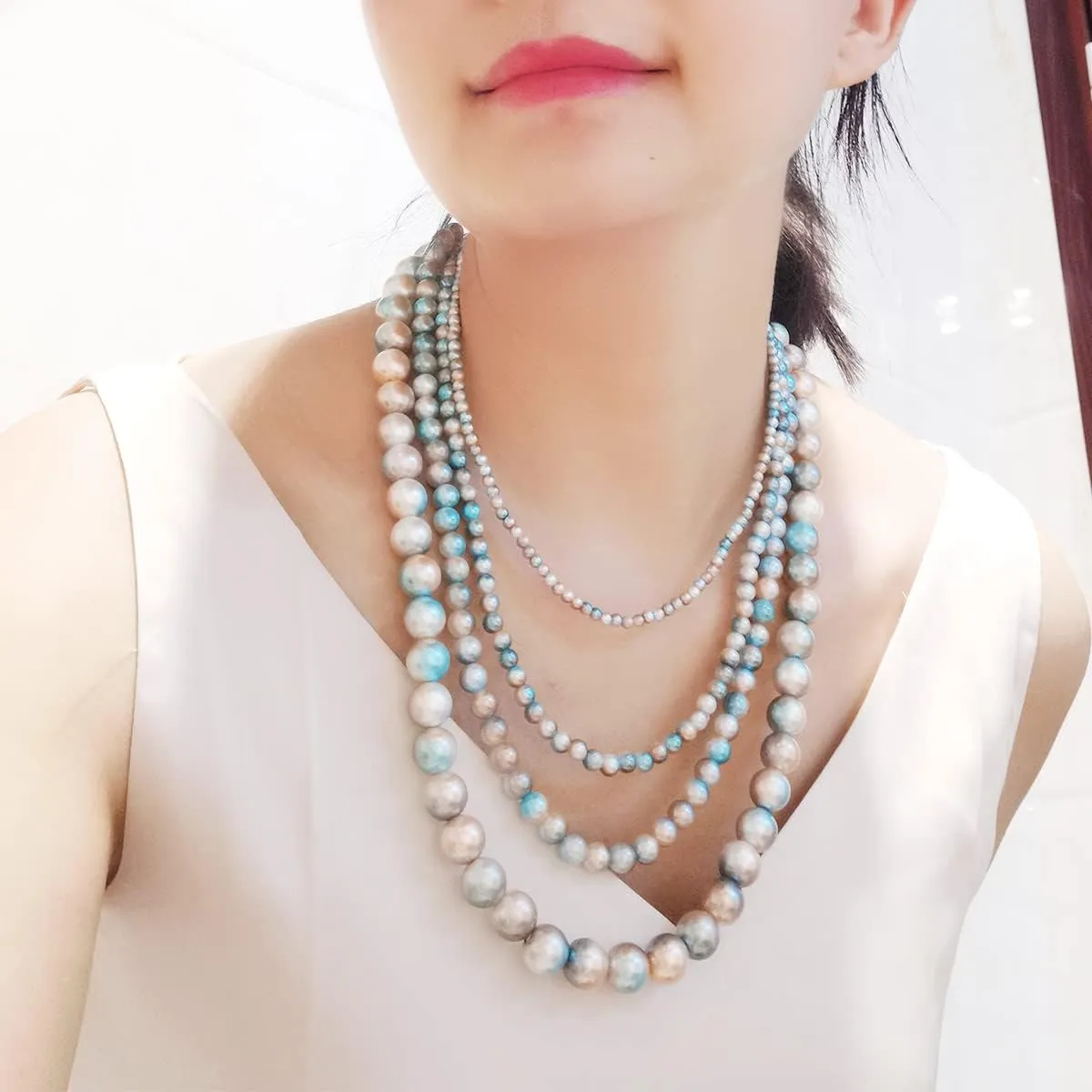 We We Imitation Pearl Necklace for Women Large Chunky Pearl Necklaces Multilayer Pearl Necklace and Earring 1920s Costume Jewelry set