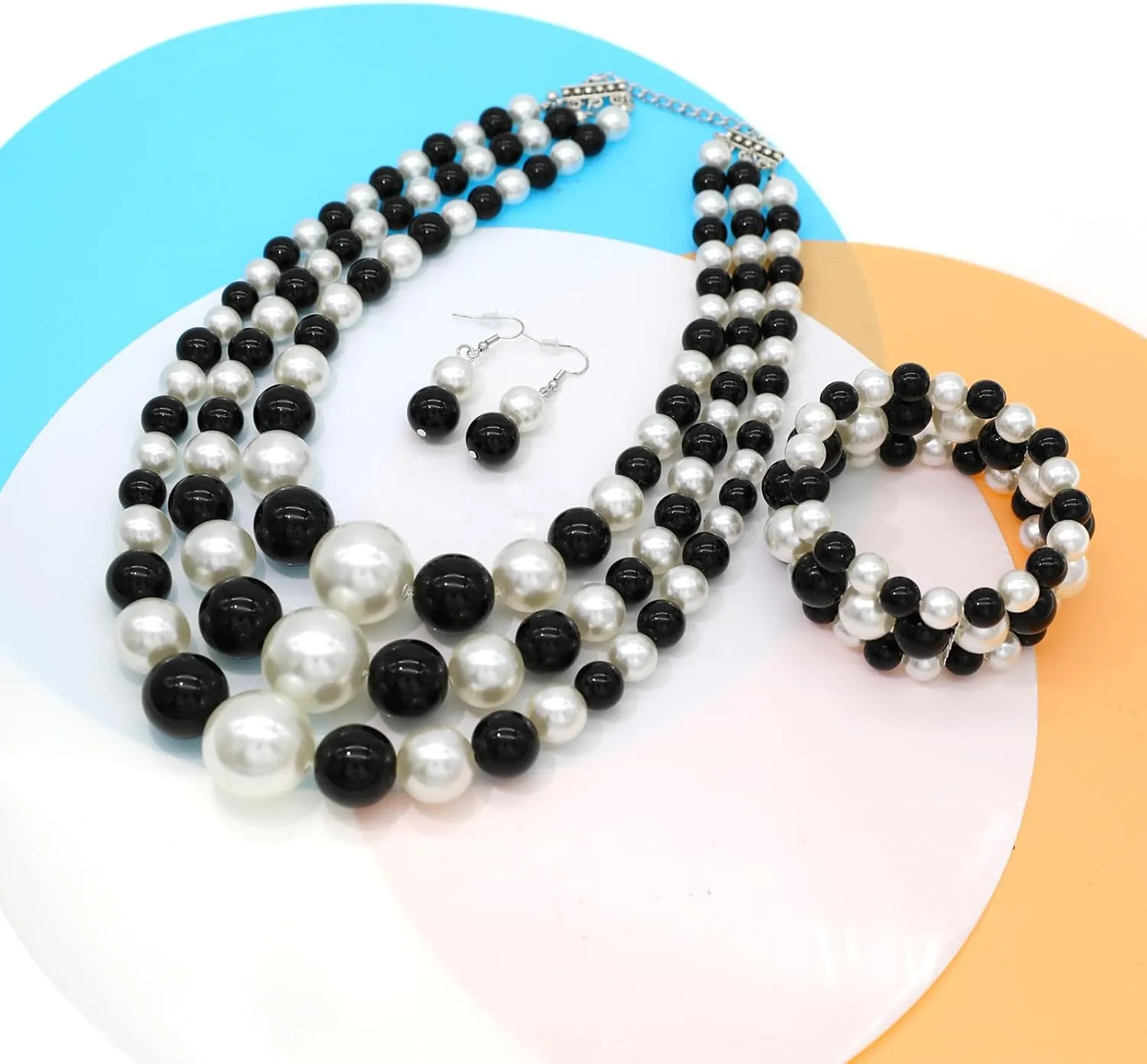 We We Imitation Pearl Necklace for Women Large Chunky Pearl Necklaces Multilayer Pearl Necklace and Earring 1920s Costume Jewelry set
